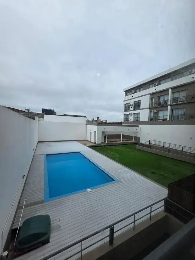 Departamento de 2 ambientes en venta en LAS AVENIDAS