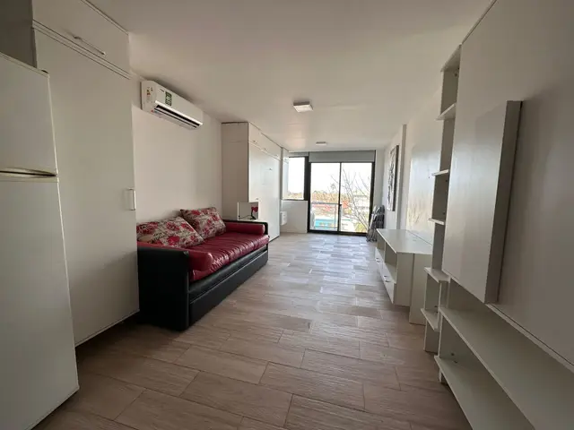 Departamento de 1 ambiente en venta en CONSTITUCION