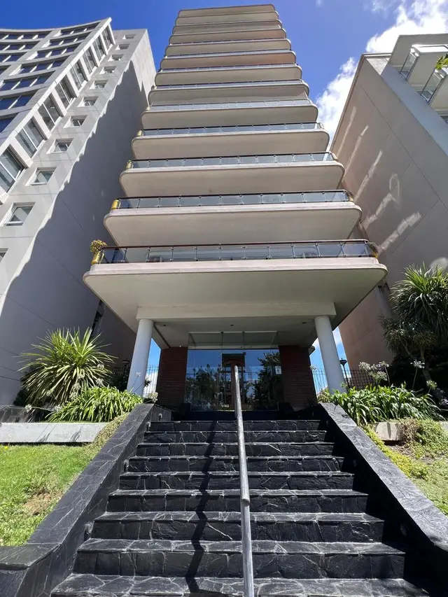 Departamento de 2 ambientes en venta en PLAYA GRANDE