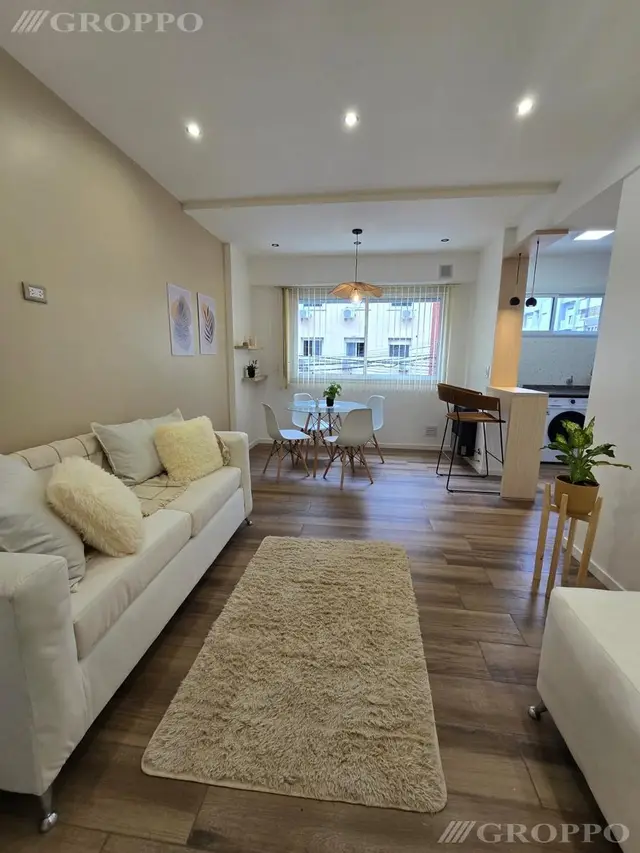 Departamento de 2 ambientes en venta en LAS LILAS