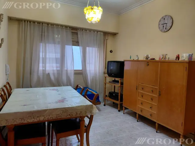 Departamento de 2 ambientes en venta en Centro