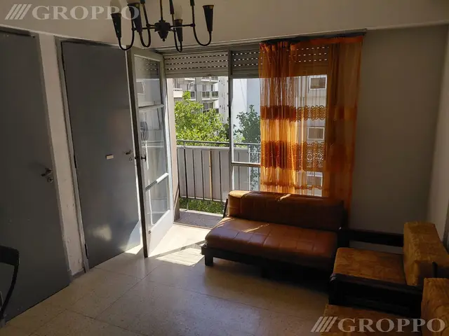 Departamento de 1 ambiente en venta en Güemes