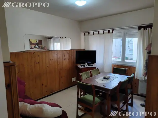 Departamento de 2 ambientes en venta en Centro