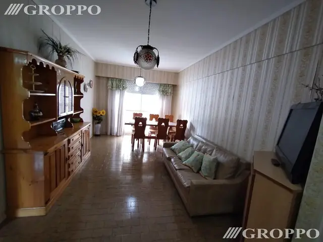 Departamento de 3 ambientes en venta en Centro