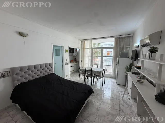 Departamento de 1 ambiente en venta en EL MARTILLO