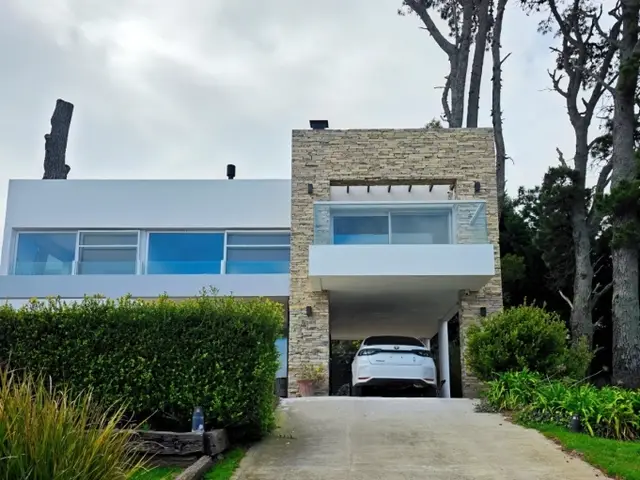 Casa de 4 ambientes en venta en Sierra de los Padres