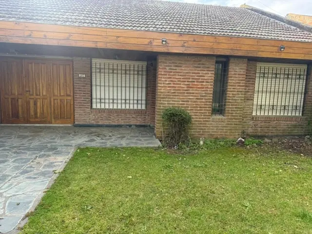 Casa de 3 ambientes en venta en Zacagnini