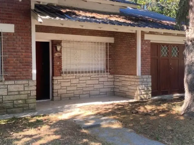Casa de 3 ambientes en venta en La Florida