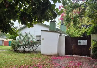 Casa de 4 ambientes en venta en RIVADAVIA BERNARDINO