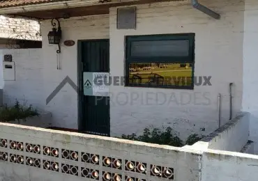 Casa de 2 ambientes en venta en Camet