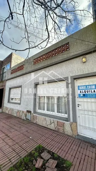 Casa de 3 ambientes en alquiler en RIVADAVIA BERNARDINO