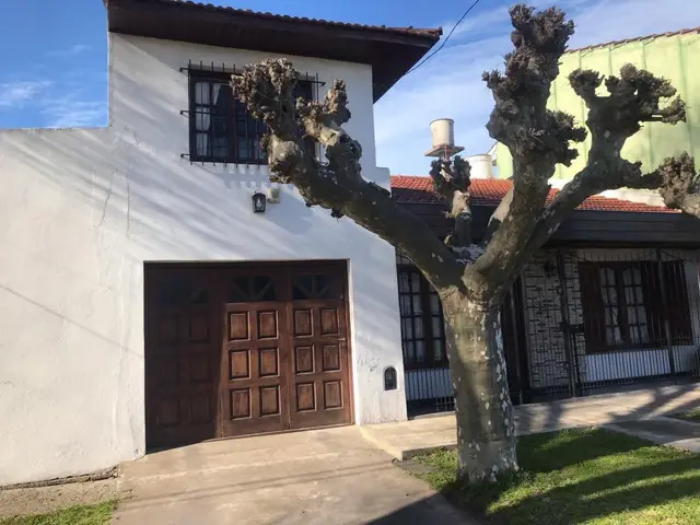 Casa de 3 ambientes en venta en CORONEL DORREGO