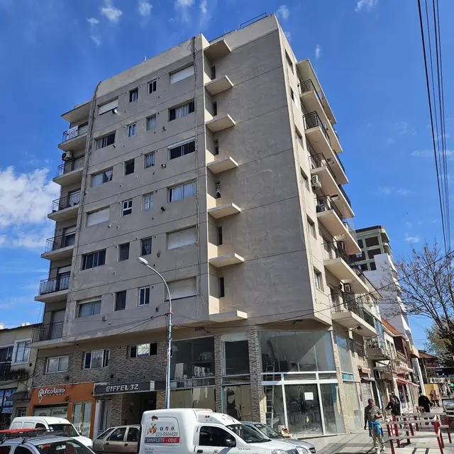 Departamento de 2 ambientes en venta en Área Centro