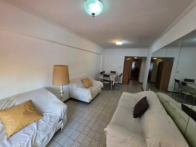 Departamento de 2 ambientes en venta en Centro