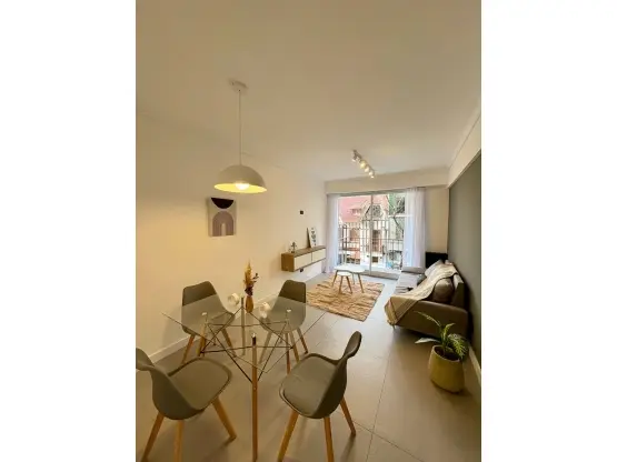 Departamento de 2 ambientes en venta en Centro