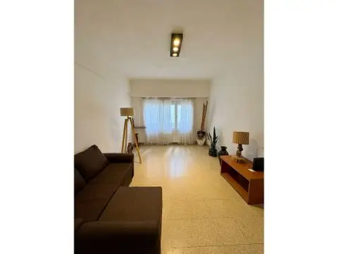Departamento de 3 ambientes en alquiler en Plaza Mitre