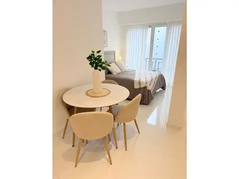 Departamento de 1 ambiente en venta en Área Centro
