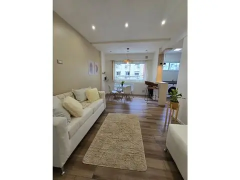 Departamento de 2 ambientes en venta en Plaza Colón