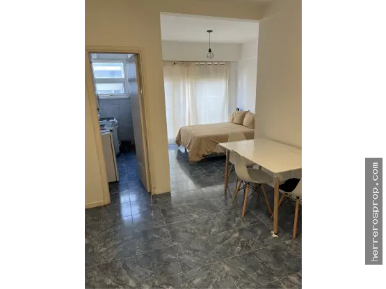 Departamento de 1 ambiente en alquiler temporario en Centro