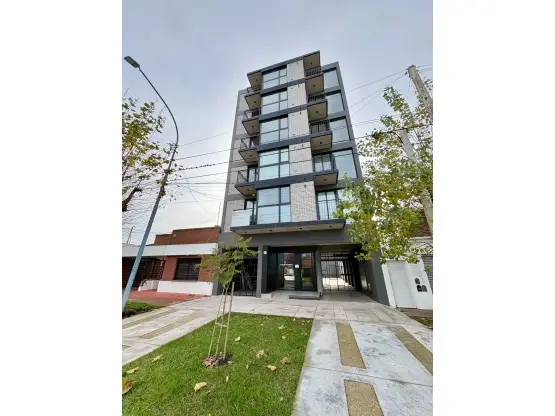 Departamento de 2 ambientes en venta en SAN JOSE