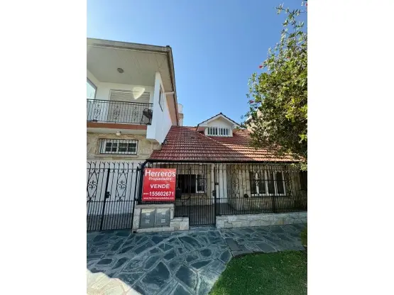 Departamento de 4 ambientes en venta en VILLA PRIMERA