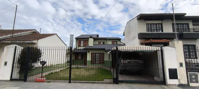 Casa de 3 ambientes en venta en VILLA PRIMERA