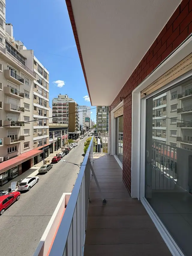 Departamento de 3 ambientes en venta en Centro