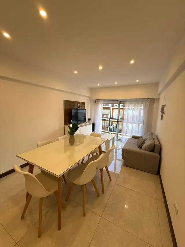 Departamento de 3 ambientes en venta en Centro