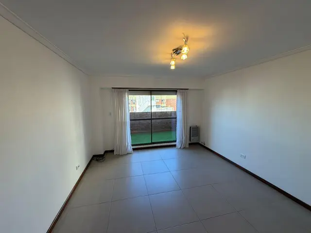 Departamento de 2 ambientes en venta en JURAMENTO