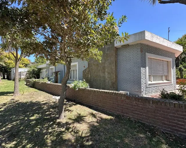 Casa de 3 ambientes en venta en COLINAS DE PERALTA RAMOS