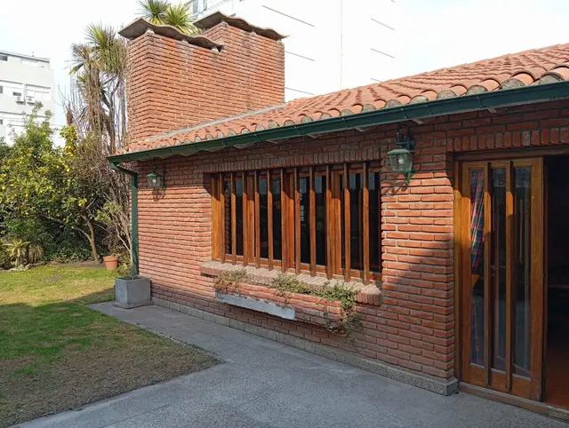 Casa de 4 ambientes en alquiler en Centro