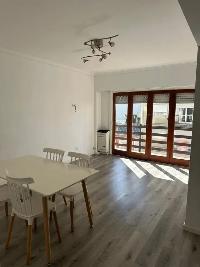 Departamento de 3 ambientes en alquiler en LA PERLA