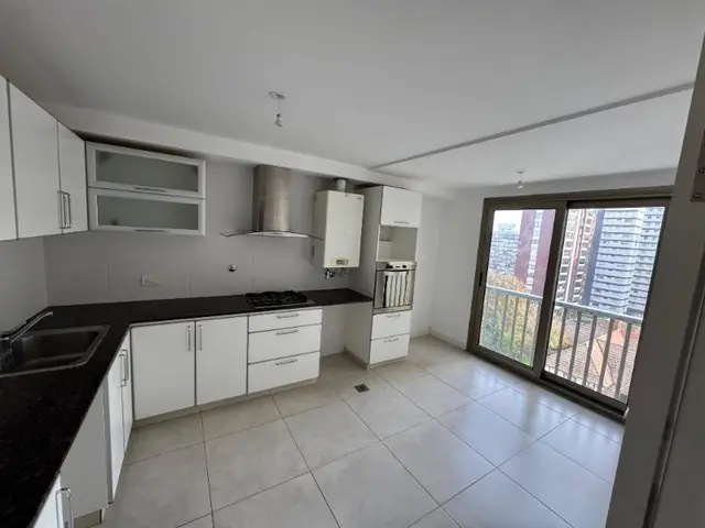 Departamento de 3 ambientes en alquiler en San José