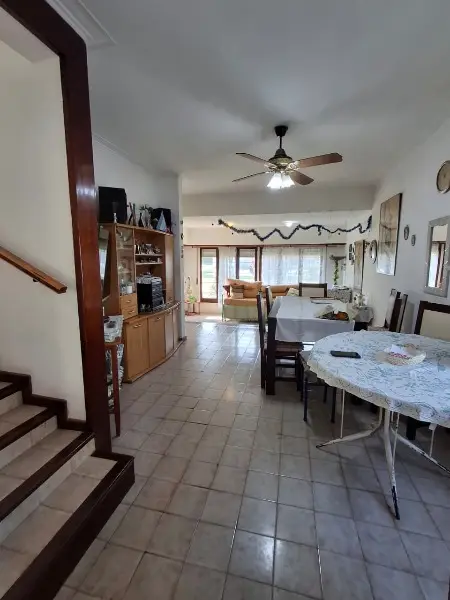 Casa de 3 ambientes en venta en AMEGHINO FLORENTINO