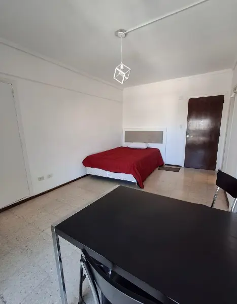 Departamento de 1 ambiente en alquiler en Centro