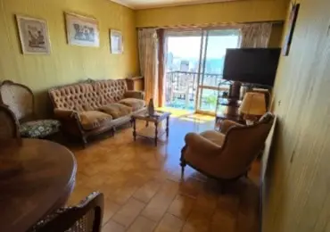 Departamento de 3 ambientes en venta en Centro