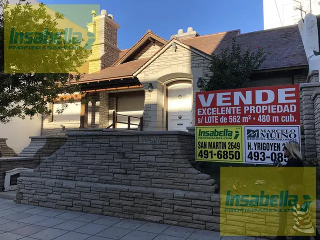 Casa de 4 ambientes en venta en Centro