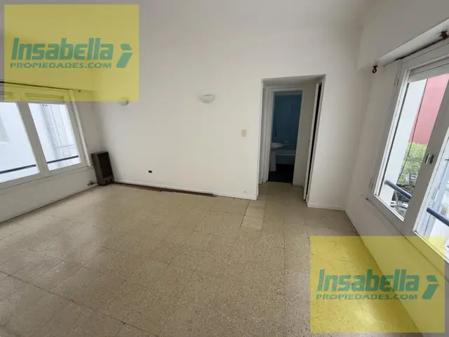 Departamento de 2 ambientes en venta en Centro