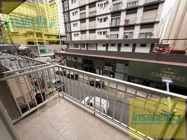 Departamento de 2 ambientes en venta en Centro