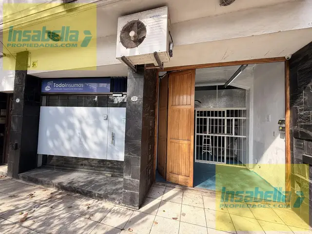 Local de 3 ambientes en venta en LA PERLA