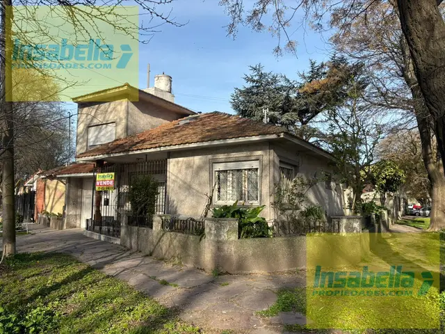 Casa de 3 ambientes en venta en BOSQUE ALEGRE