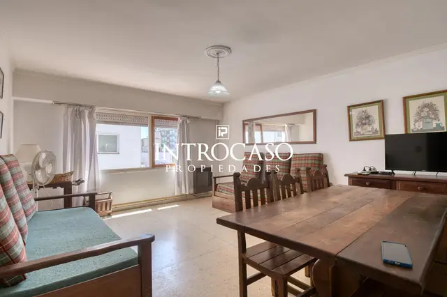 Departamento de 2 ambientes en venta en JURAMENTO