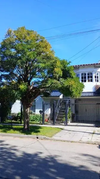 Casa de 3 ambientes en venta en PARQUE LURO