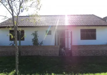 Casa de 3 ambientes en venta en VIRGEN DE LUJAN