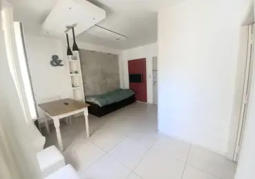 Departamento de 2 ambientes en venta en ESTACION TERMINAL (ALDREY)