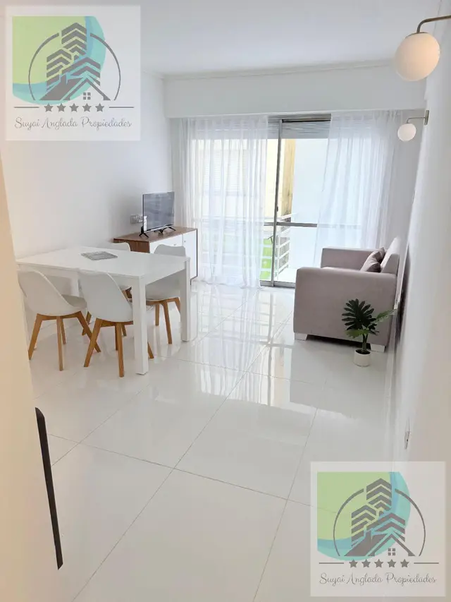 Departamento de 2 ambientes en venta en Centro