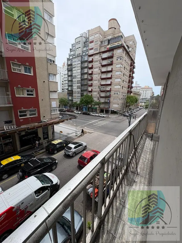 Departamento de 2 ambientes en venta en Centro