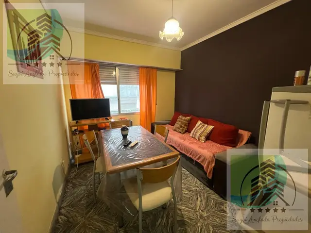 Departamento de 2 ambientes en venta en Centro