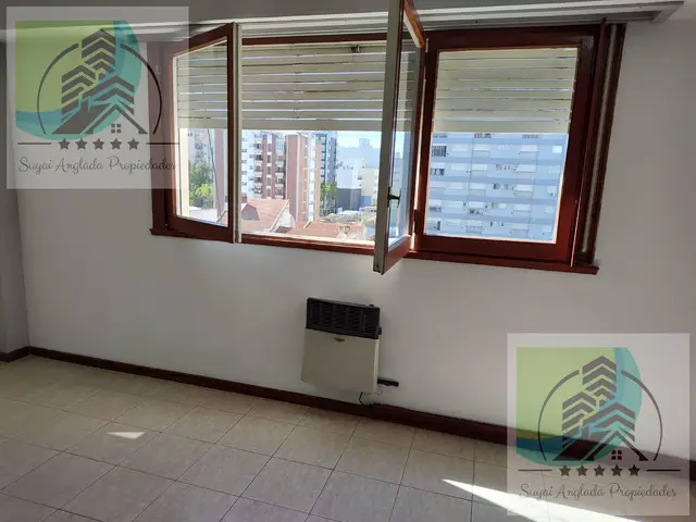 Departamento de 3 ambientes en venta en Centro