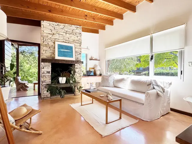 Casa de 3 ambientes en venta en LOS ACANTILADOS